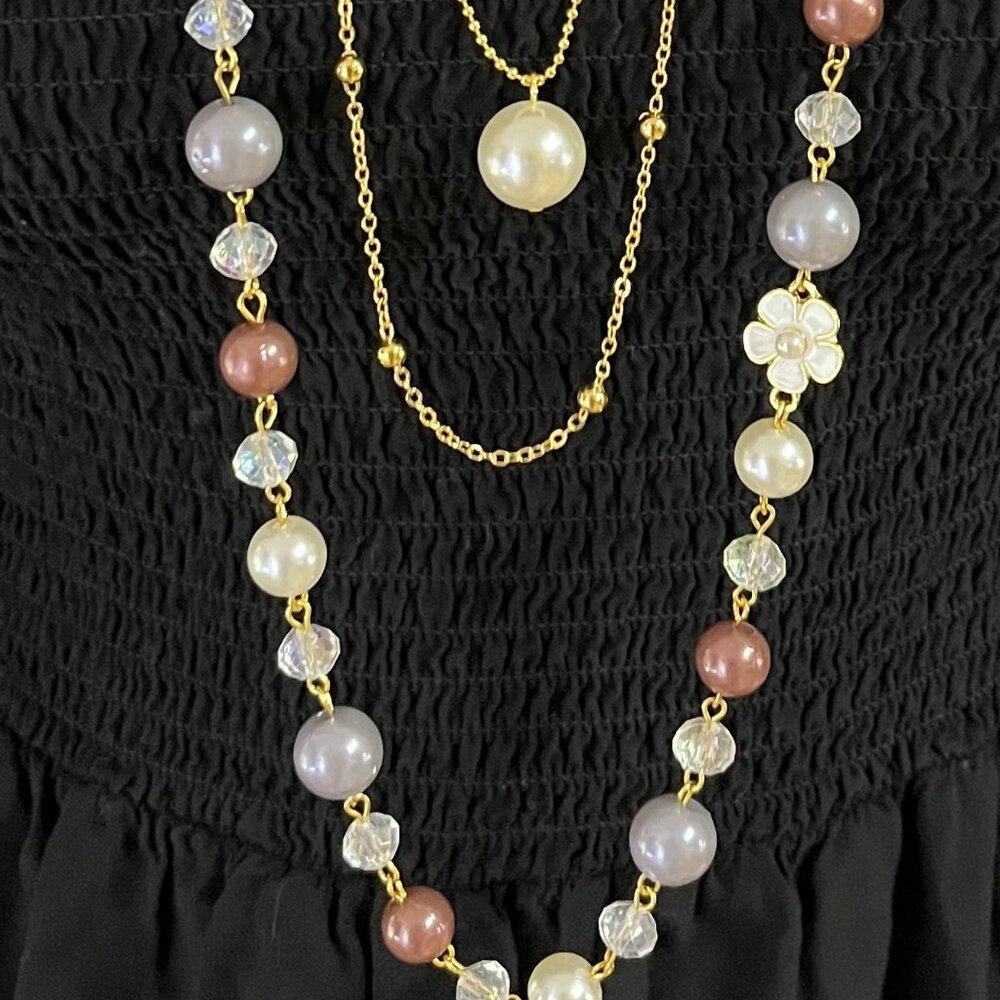 Necklace - Picture 3 of 3